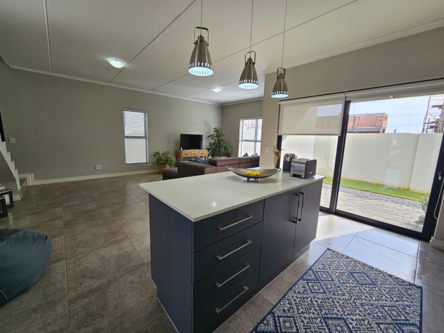 To Let 3 Bedroom Property for Rent in Durbanville Western Cape